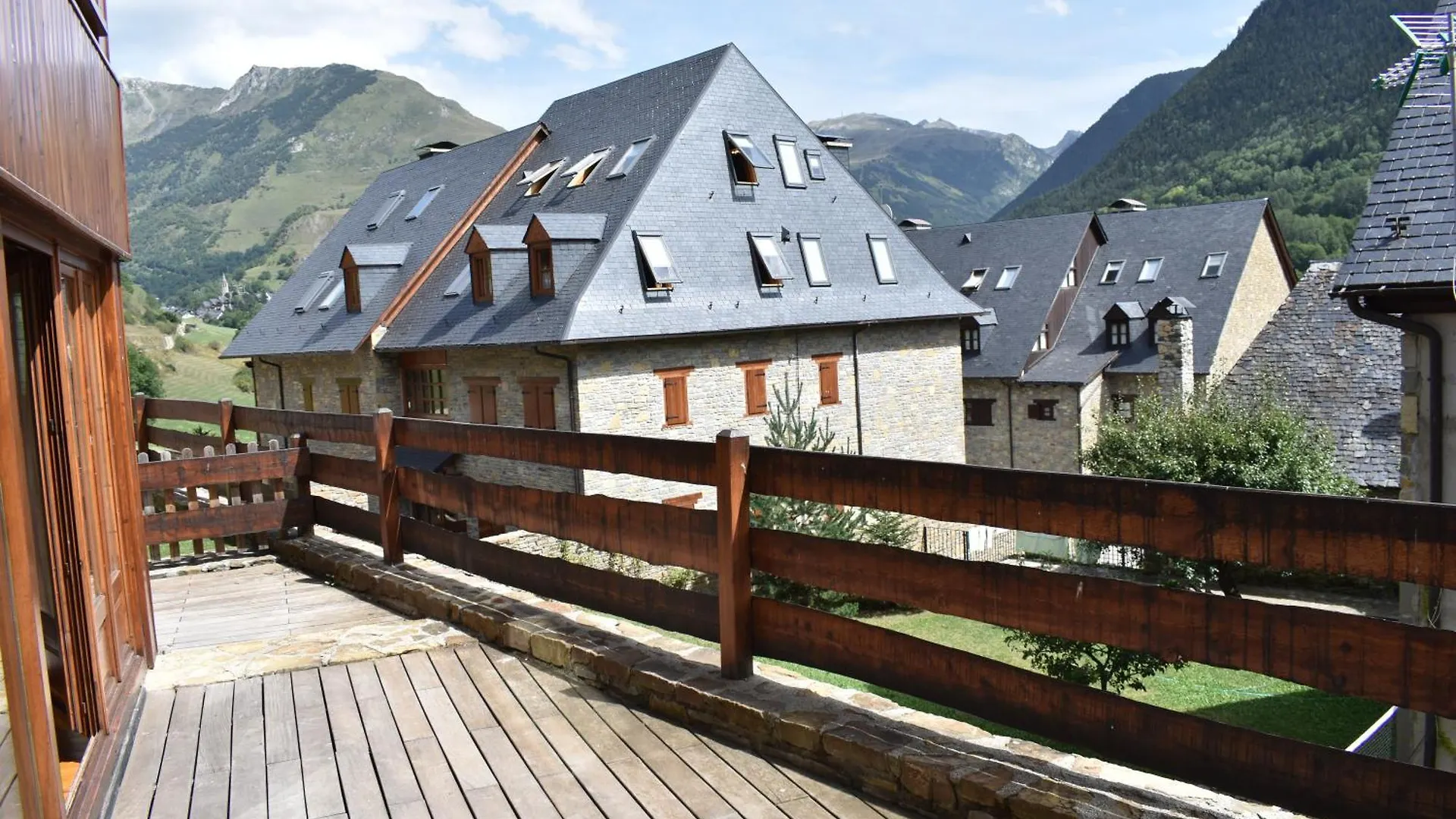 Gessa Baqueira Apartment 0*,